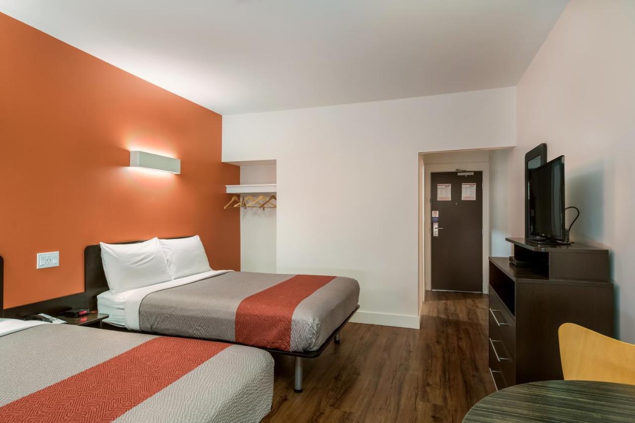 Motel 6-Moncton, Nb Exteriör bild